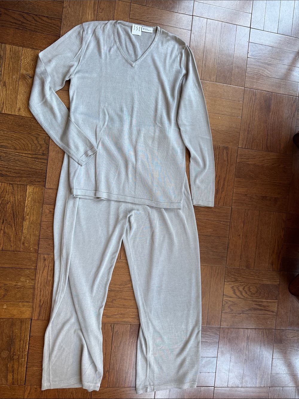 TSE Long Sleeve V‑Neck Silk Pant Set in Light Slate Blue